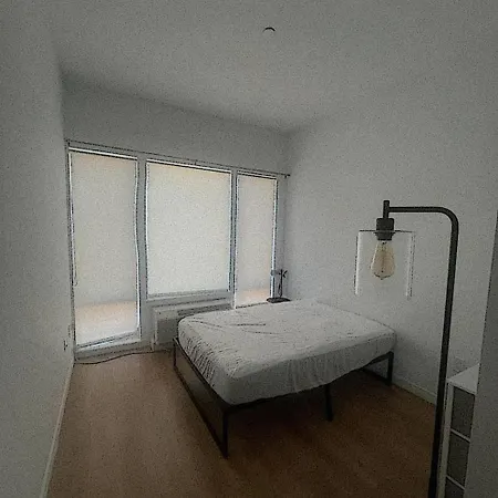 Ausgezeichnete In Mit Atemberaubender Aussicht Köln